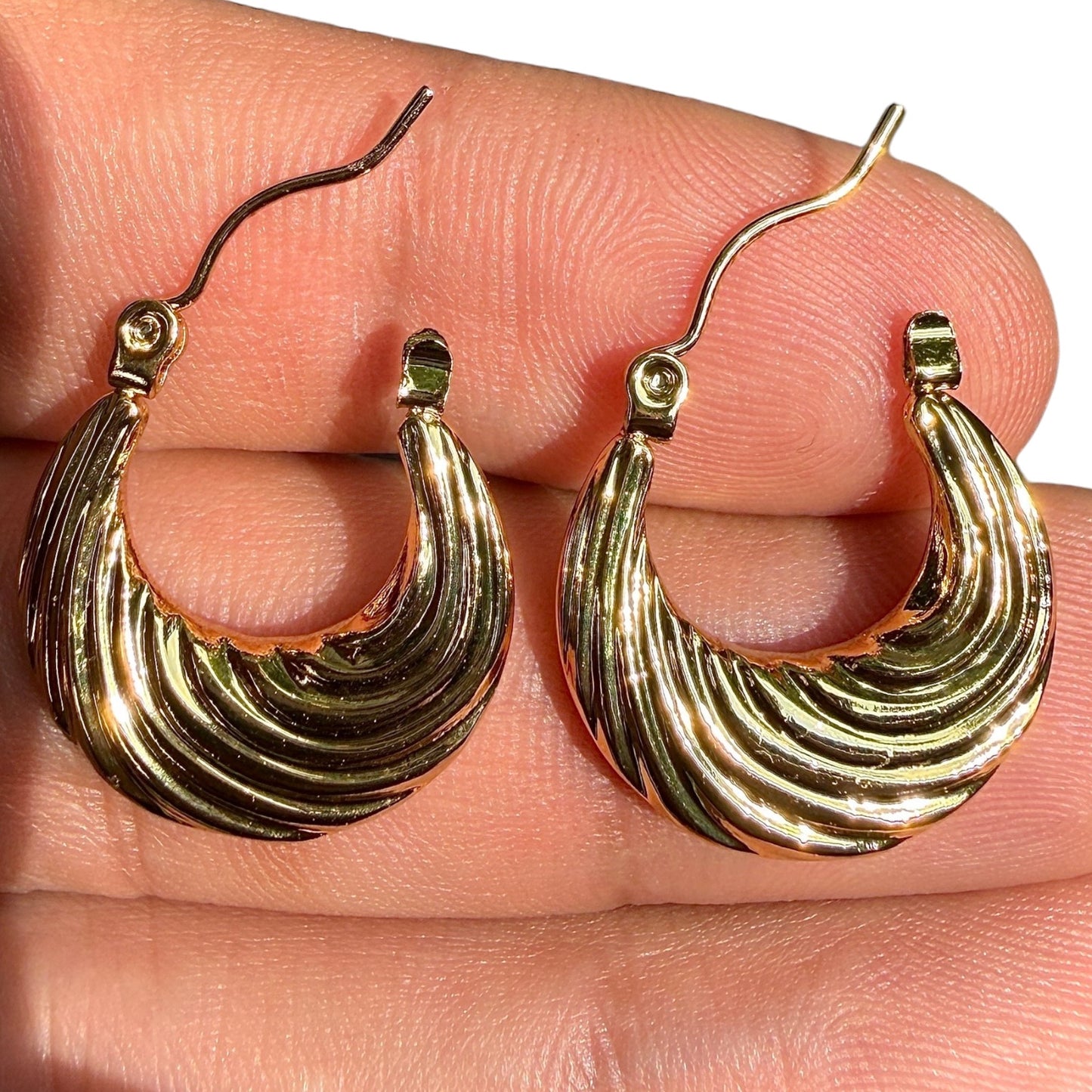 Gold Hoop Earrings 20mm Chunky Ribbed 18K Gold Plated Stainless Steel