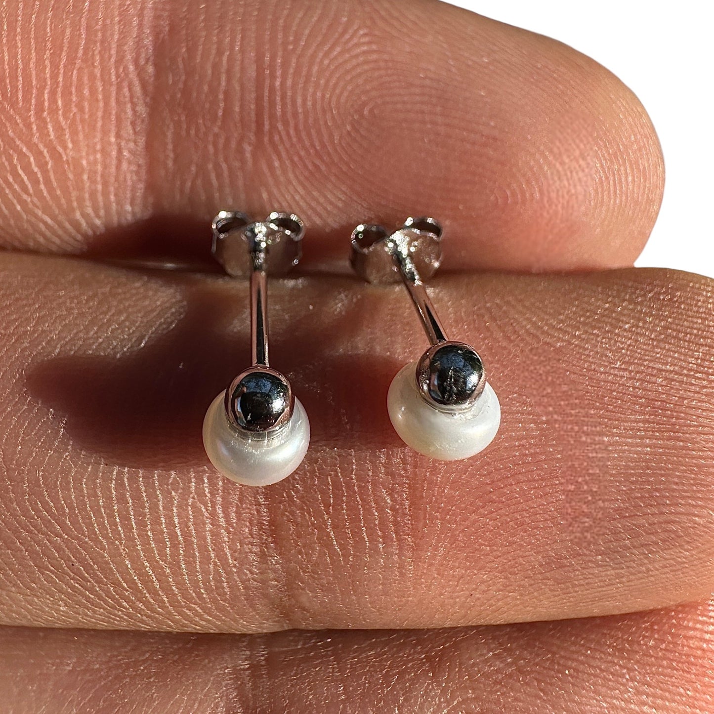 Pearl Stud Earrings 5.2mm 925 Sterling Silver Rhodium Plated