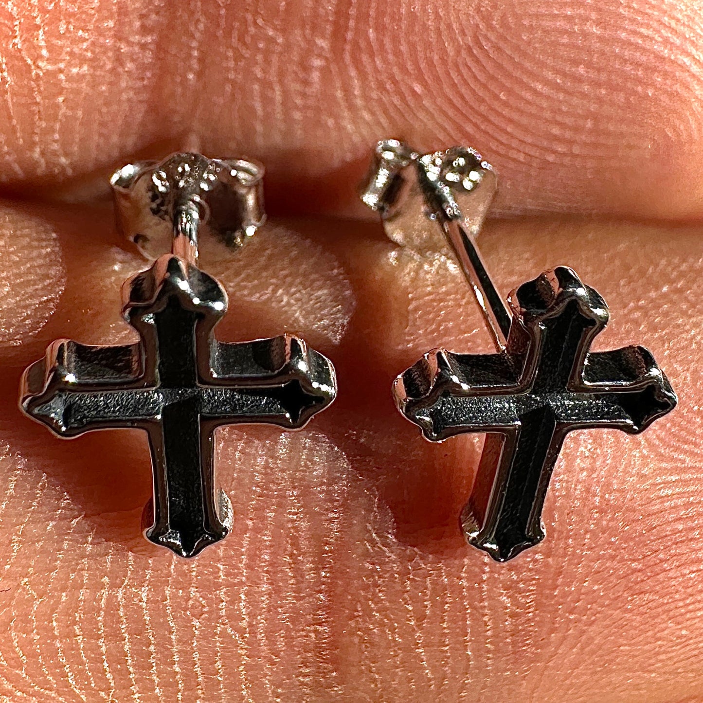 Sterling Silver Cross Stud Earrings 5.5mm Oxidized