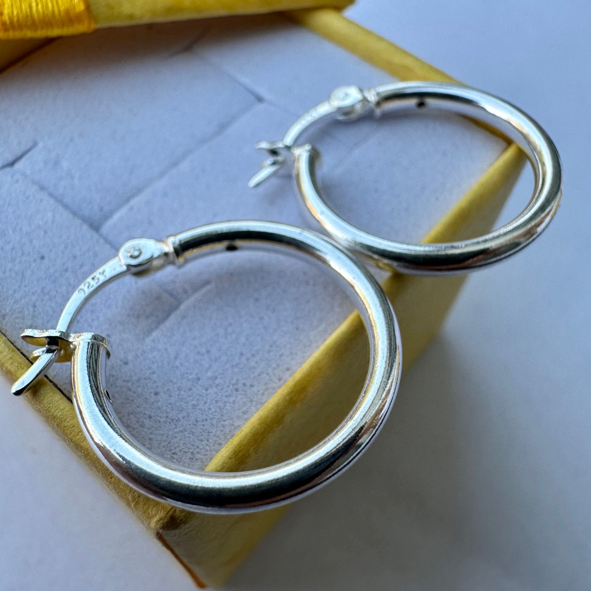 18mm Sterling Silver Hoops, 925 Sterling Silver Hoop Earrings, Round Hoop Earrings, Pierced Earrings, Sterling Silver Earrings Hoops, Unisex - leoshopdeals