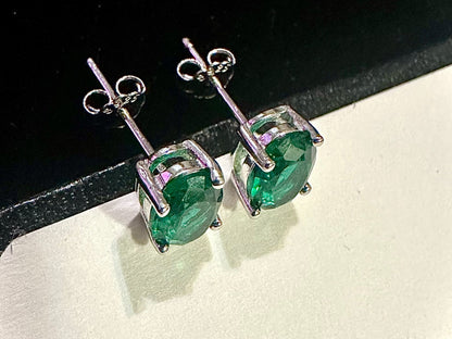 925 Sterling Silver Emerald Stud Earrings for Women 7x4MM Oval Cut - leoshopdeals