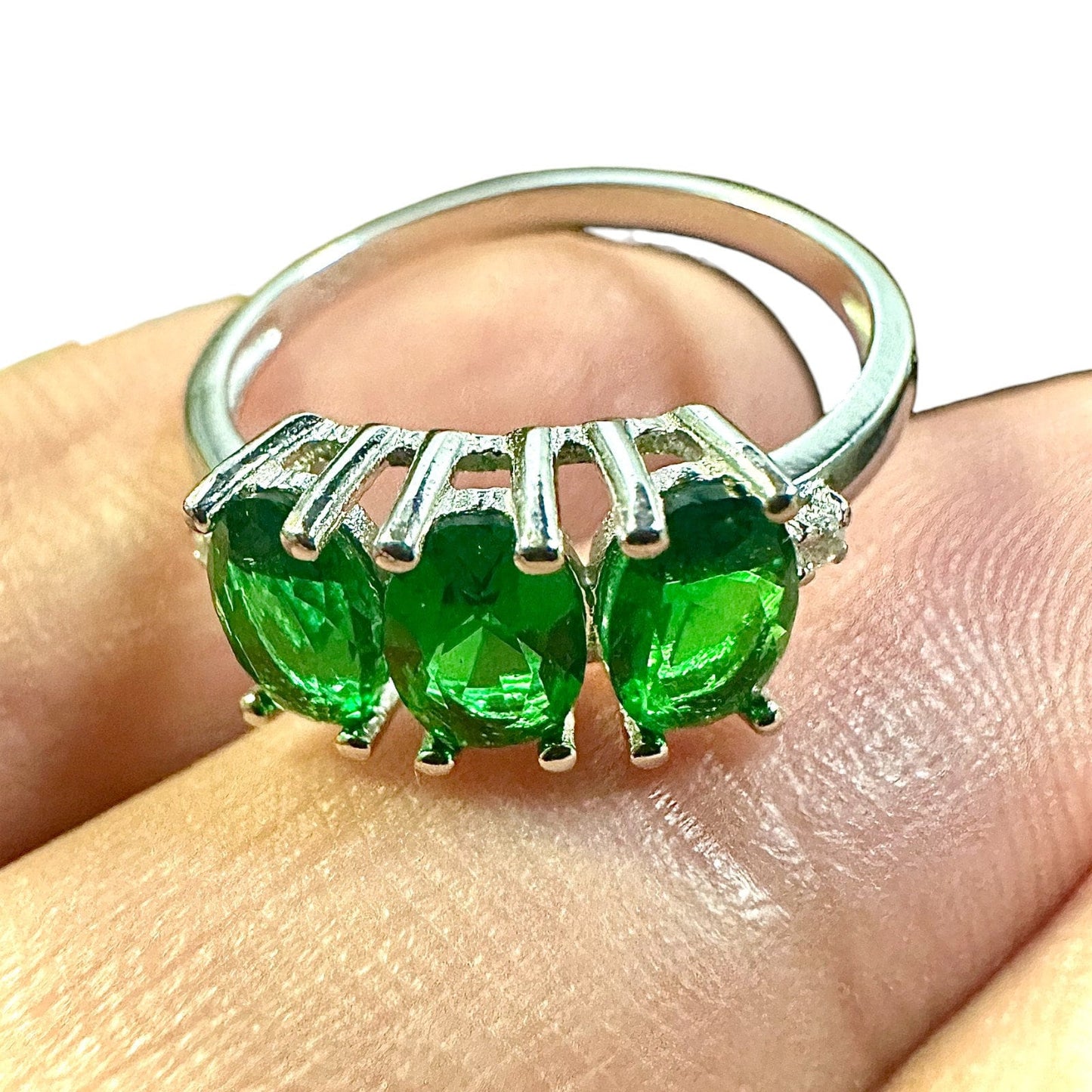 925 Sterling Silver Green Emerald Ring for Women Dainty 3 Stone Ring Women Engagement Unique 3.00 CTTW - leoshopdeals