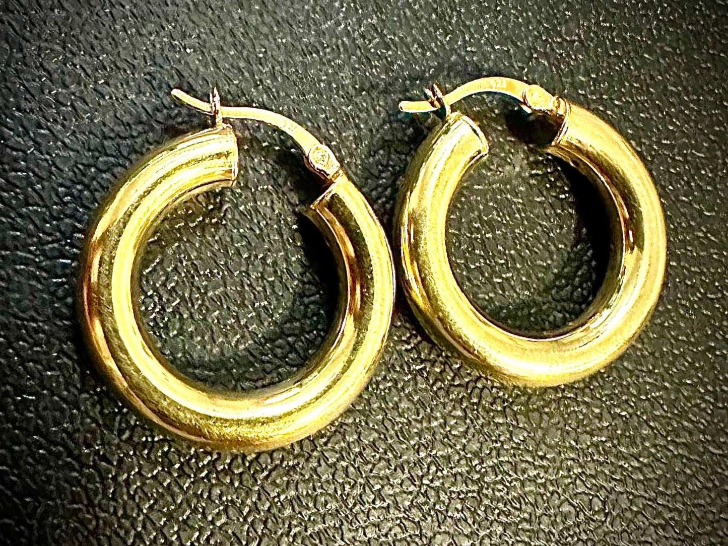 25MM Hoop Earrings 14K Gold Plated Finish 925 Sterling Silver 4mm - leoshopdeals