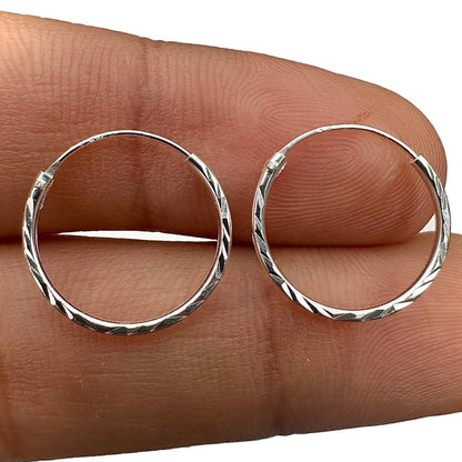 925 Sterling Silver Diamond Cut Hoop Earrings 16mm Thin Lightweight Hoops