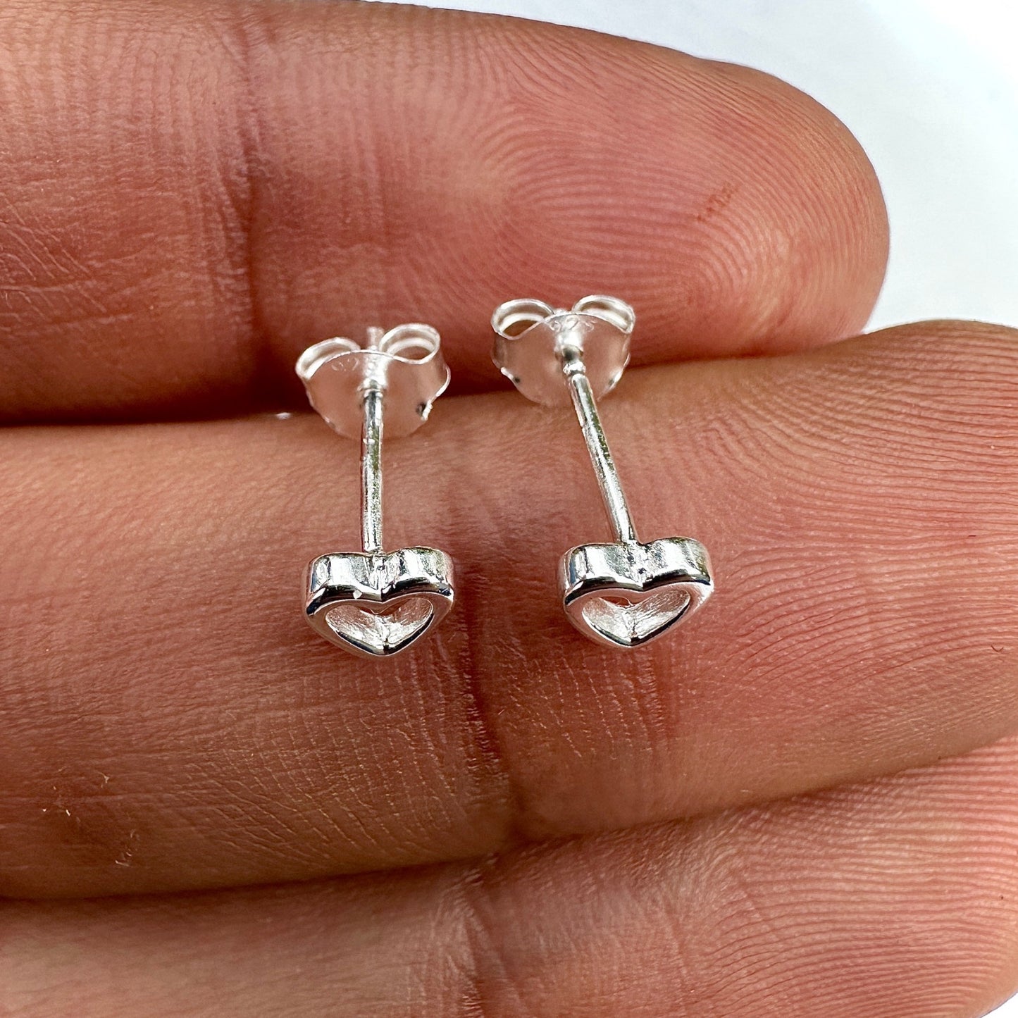 925 Sterling Silver Heart Stud Earrings 5mm Tiny Minimalist Heart Studs
