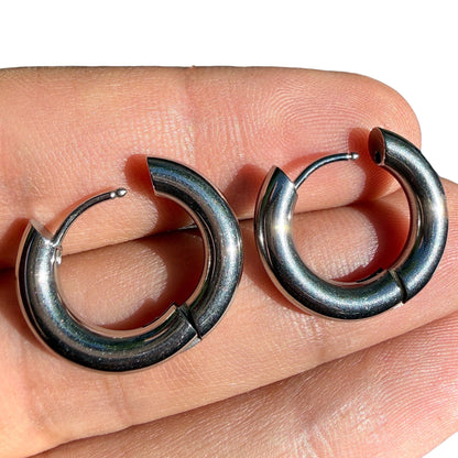 Silver Hoop Earrings 19mm Chunky Hinged Hoops