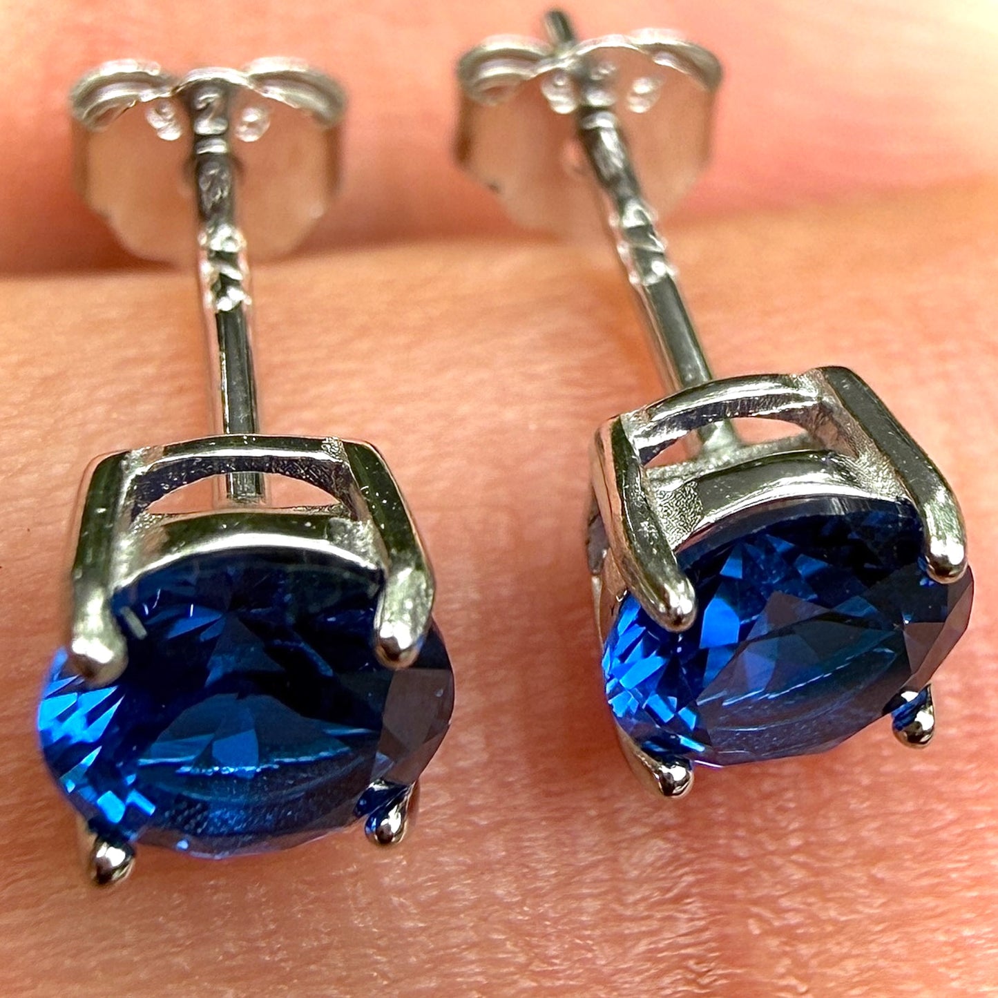 Sapphire Stud Earrings 5mm 925 Sterling Silver Round CZ